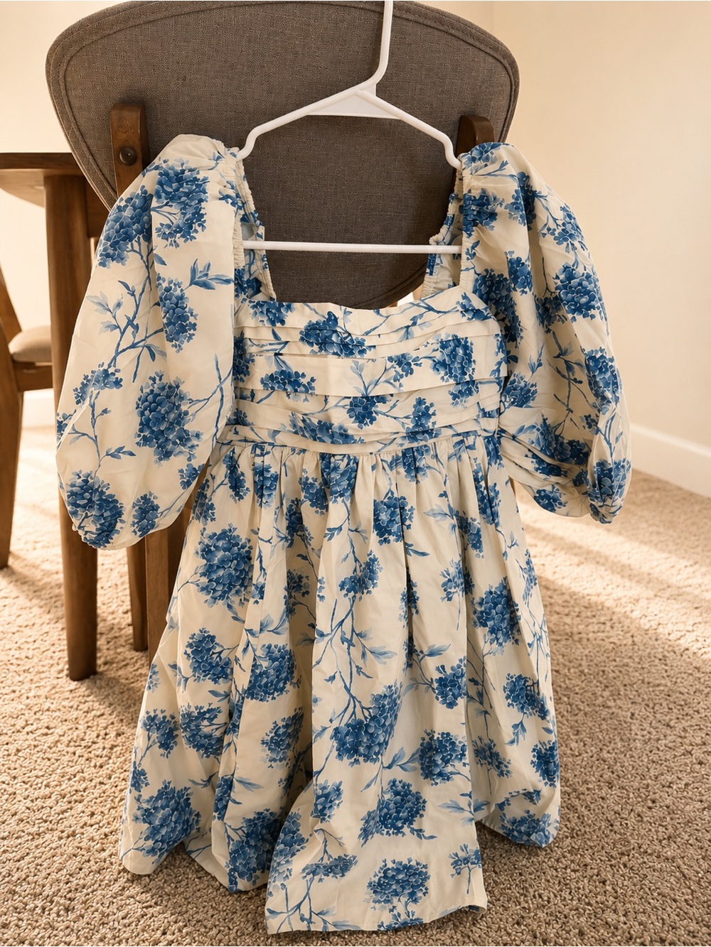 Abercrombie & Fitch Cream and Blue Floral Puff-Sleeve Dress